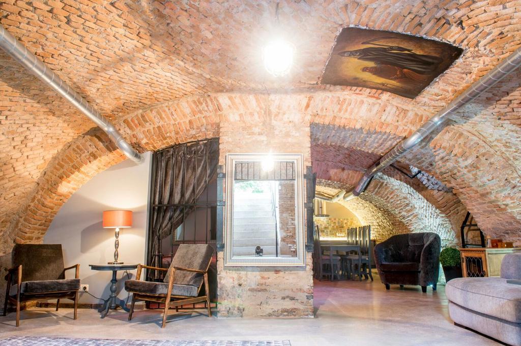 Unique Old Town Apartment Vilnius Bagian luar foto